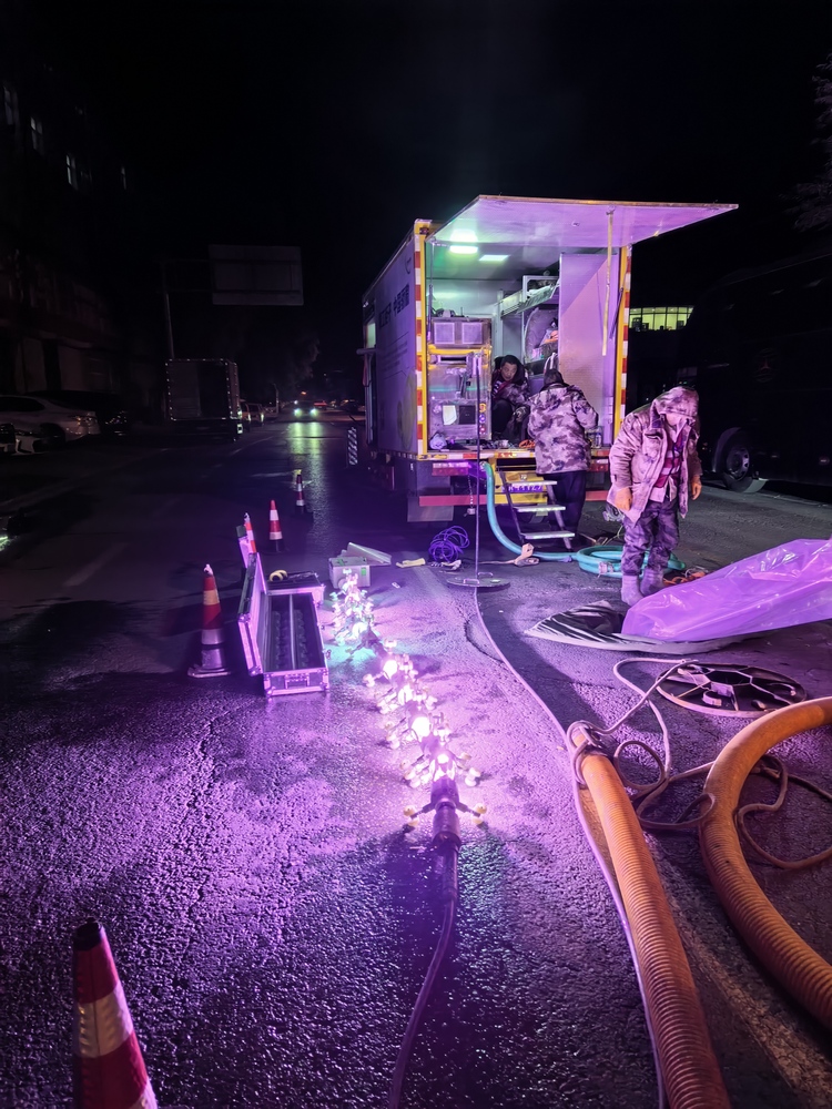 阿克塞管道非开挖修复