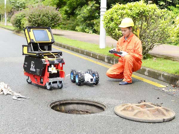 阿克塞管道机器人检测