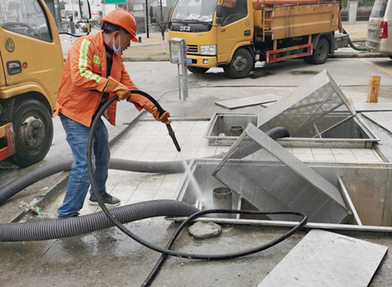 阿克塞隔油池清理