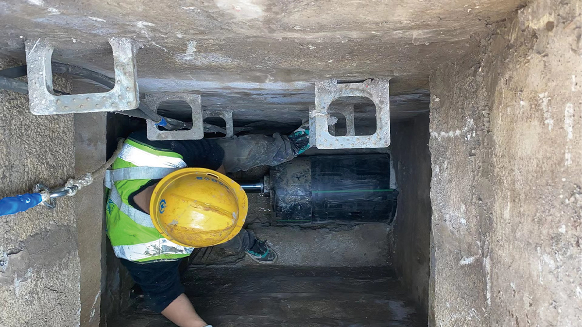 阿克塞HDPE短管内衬法